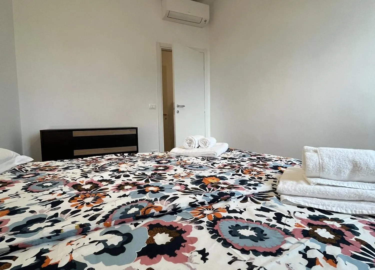 River View Apartment - Twa San Lazzaro di Savena Italy